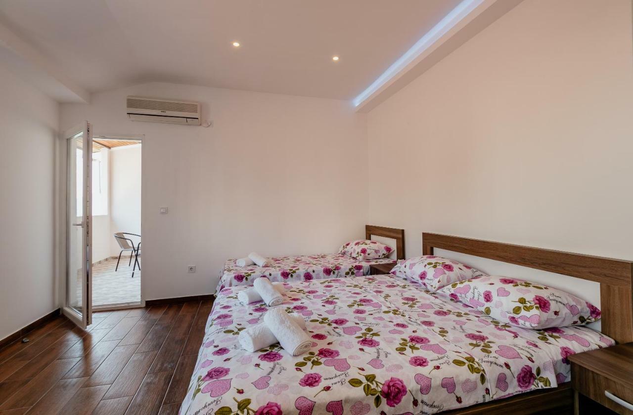 Apartman Mia Herceg Novi Bagian luar foto